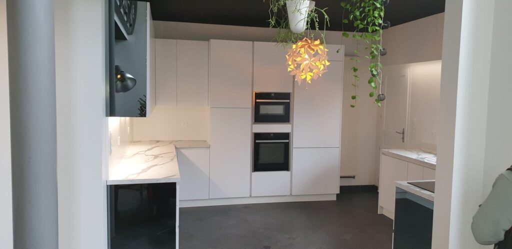 Réalisation Cuisine Occitanie Cucina à Mèze